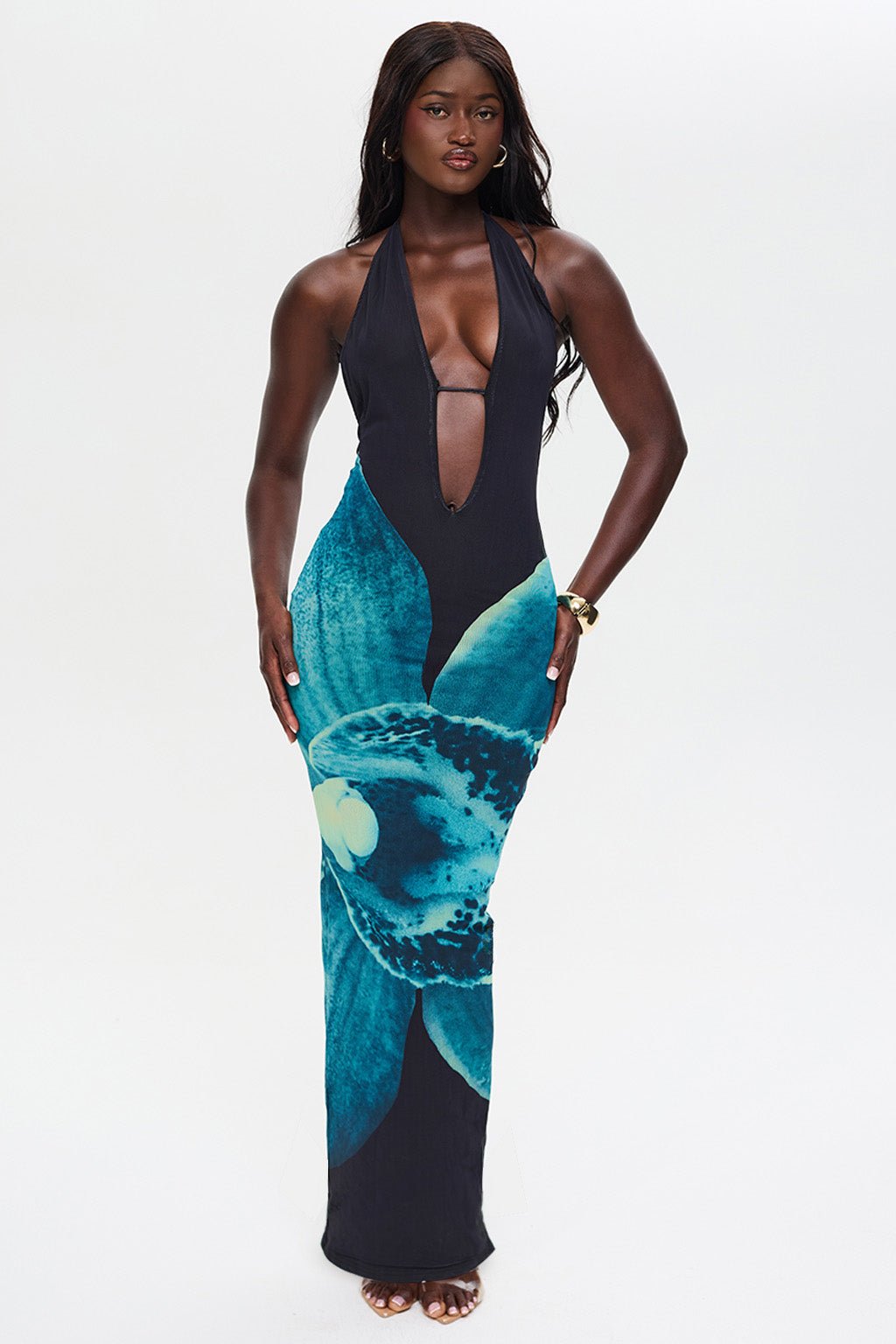 AURELIA DEEP V MAXI DRESS – Murci