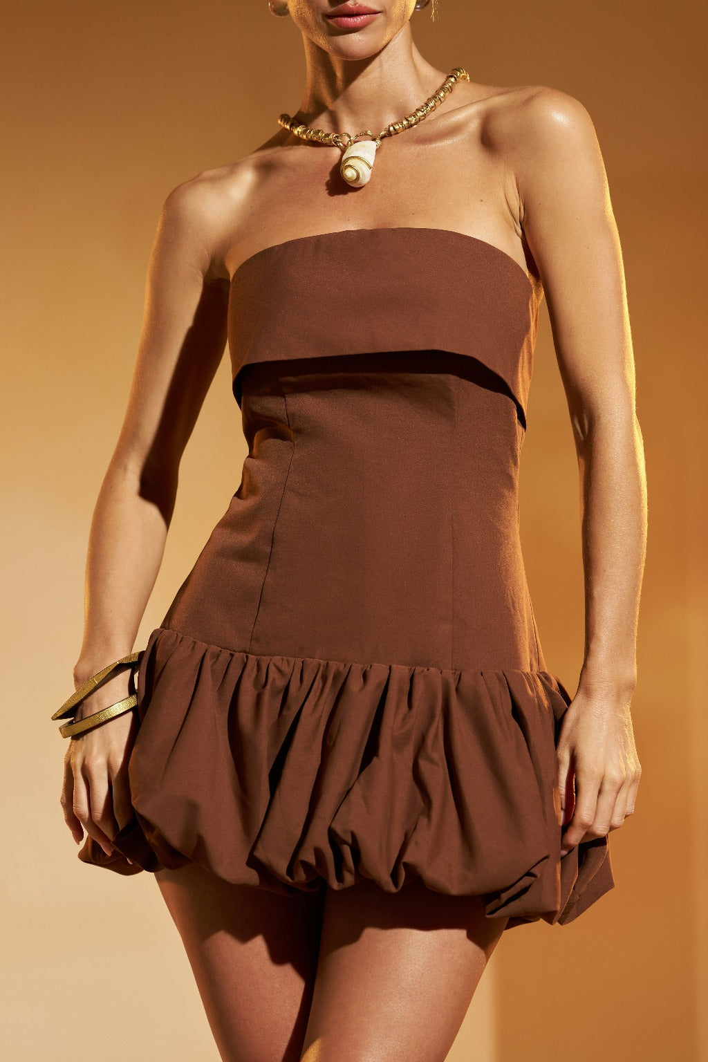 FOLD OVER BUBBLE HEM MINI DRESS IN RUSSET