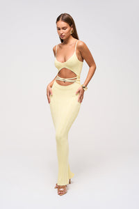 BODY CONTOUR KNITTED MAXI 
DRESS IN PRIMROSE